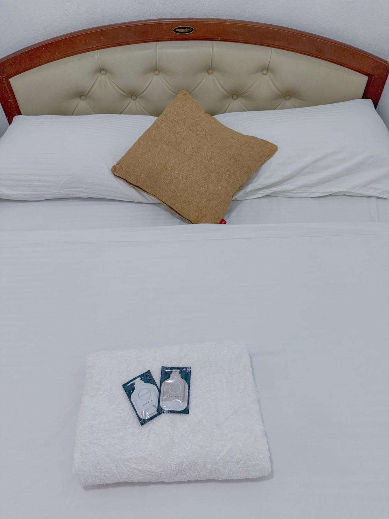 Tonight Hotel George Town Buitenkant foto